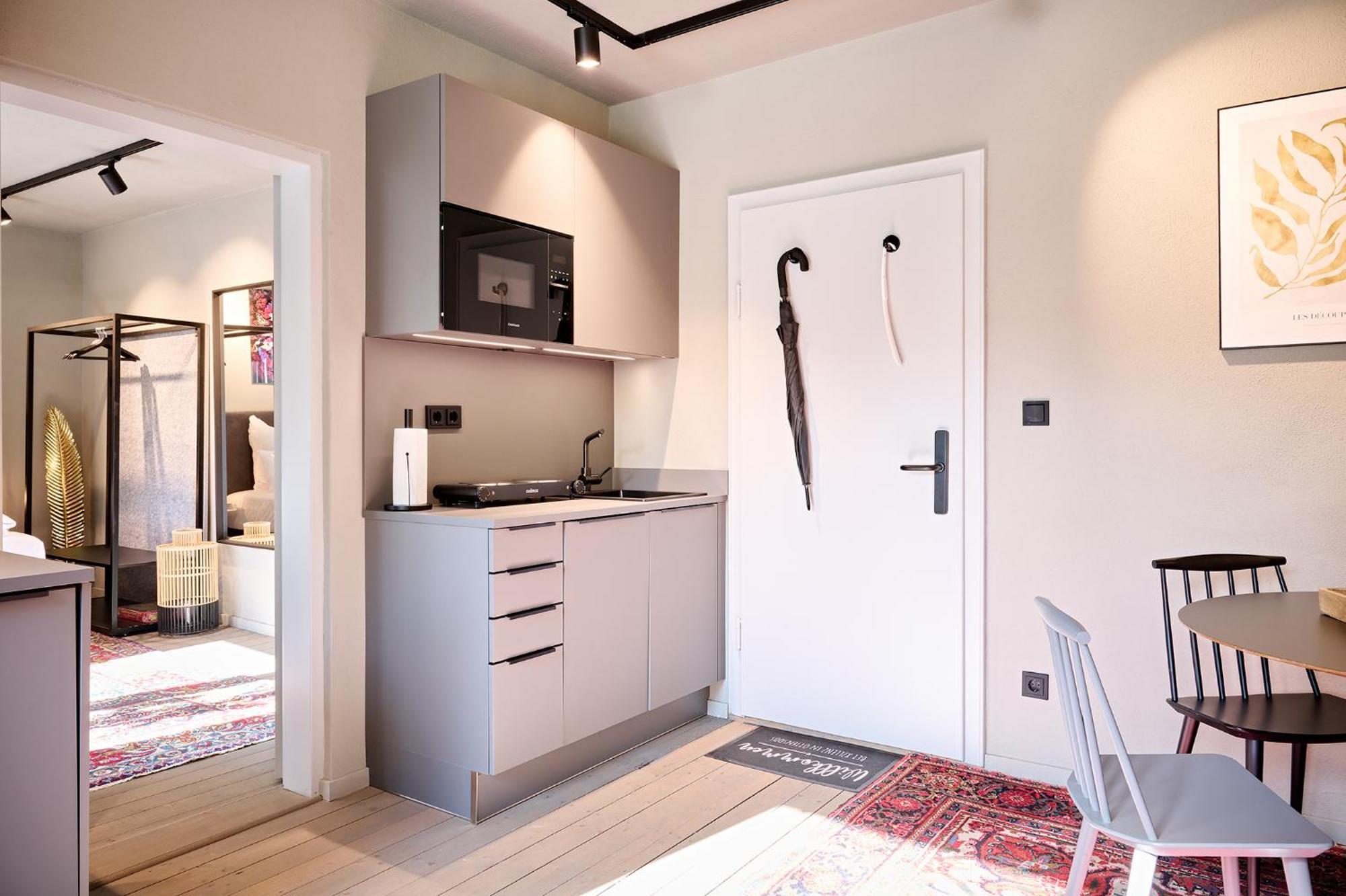 Ferienwohnung Xzllenz Kueche Bad S-Bahn Parken Smart-Tv Wellbeing Neunkirchen am Sand Exterior foto