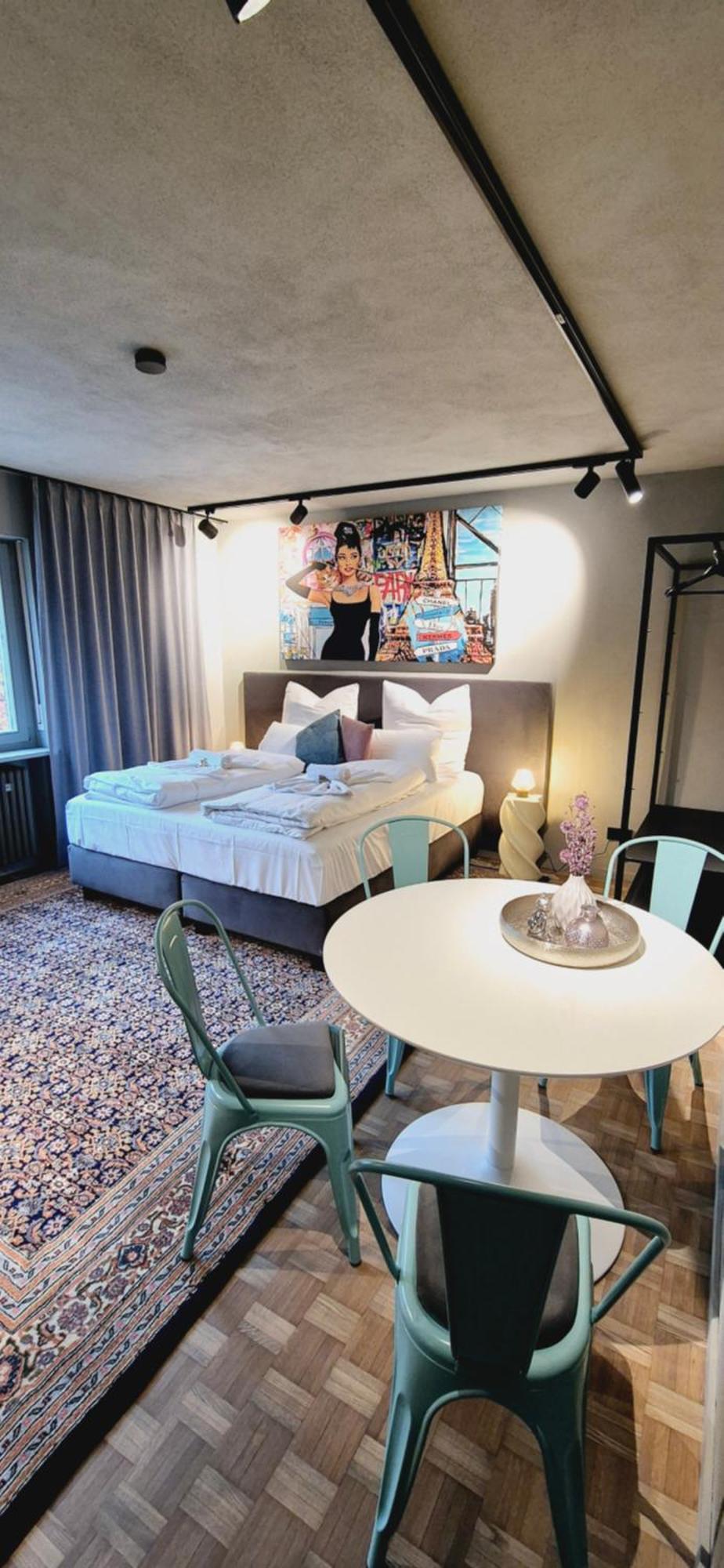 Ferienwohnung Xzllenz Kueche Bad S-Bahn Parken Smart-Tv Wellbeing Neunkirchen am Sand Exterior foto
